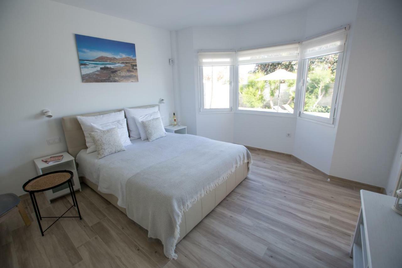 Villa Jandia Modern New Apartment Morro Jable Private Heated Pool Big Terrace And Parking Exterior foto